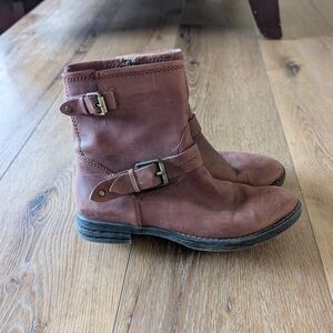Women's sz 39 or 9 Biala Brown Leather Boots